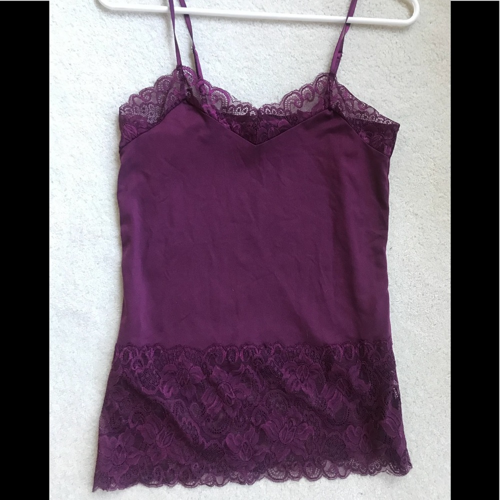 White House Black Market stretch lacey tank